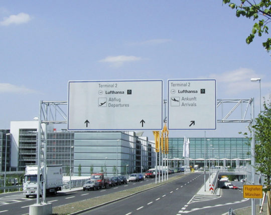 Flughafenbeschilderung München Terminal 2