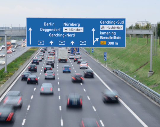 Autobahnbeschilderung A99 München-Nürnberg